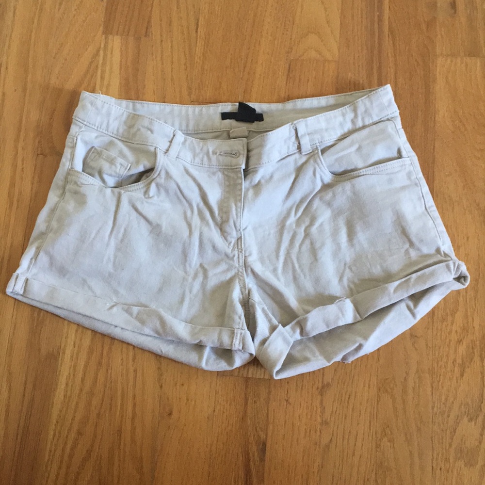 Khaki shorts